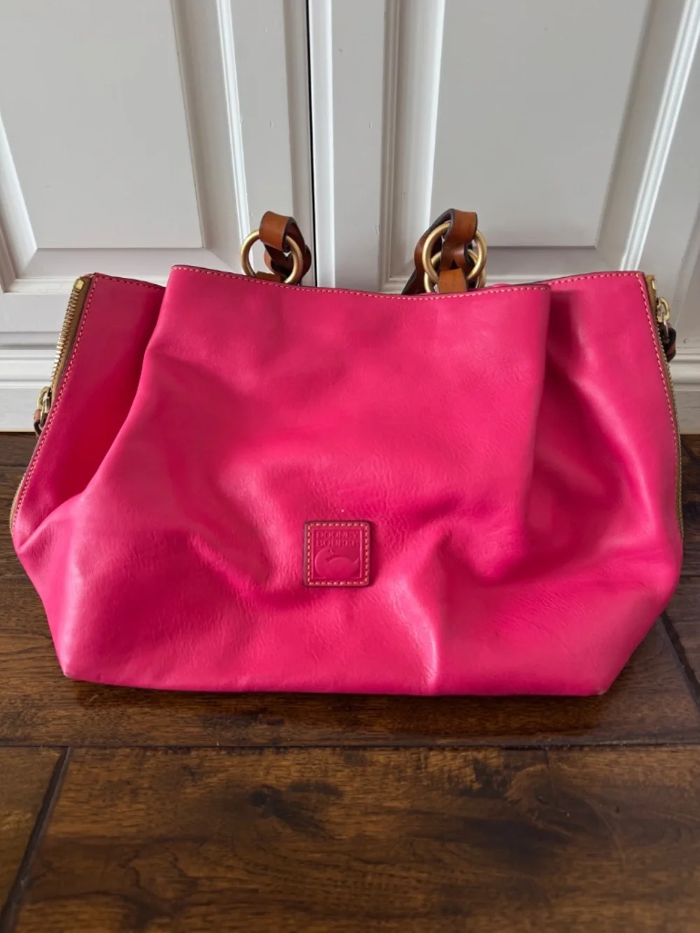 Dooney & Bourke Pink Leather Shoulder Bag - Picture 1 of 8